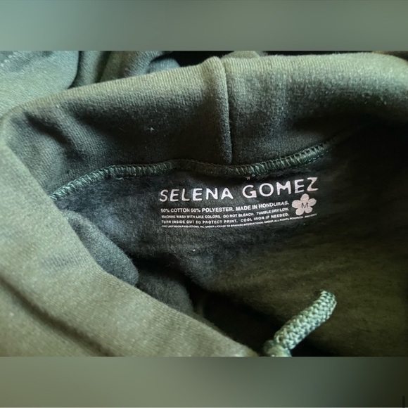 NWT Selena Gomez paper plane hoodie - Picture 8 of 10